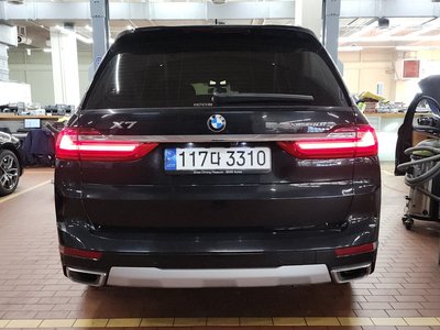 BMW X7 - 3