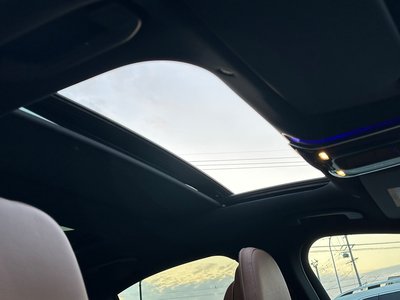 MERCEDES-BENZ E-CLASS - 2