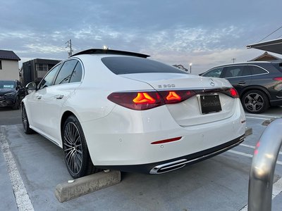 MERCEDES-BENZ E-CLASS - 9