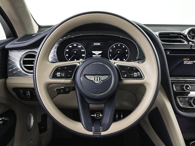 2023 Bentley BENTAYGA — миниатюра 12
