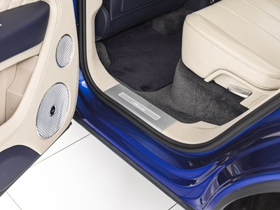 2023 Bentley BENTAYGA — миниатюра 30