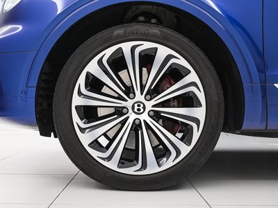 2023 Bentley BENTAYGA — миниатюра 21