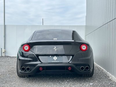 FERRARI FF - 9