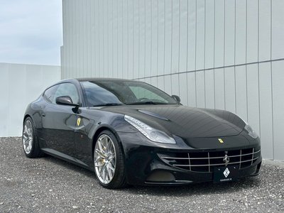 FERRARI FF - 1