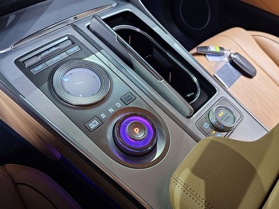 GENESIS GV80 - 9