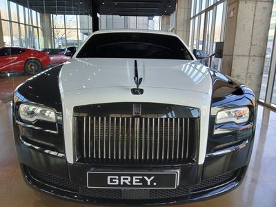 ROLLS-ROYCE GHOST - 1