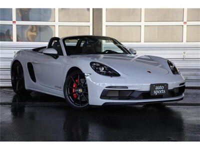PORSCHE 718 BOXSTER
