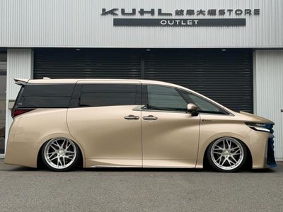 TOYOTA VELLFIRE - 10