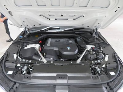 2024 BMW 5 SERIES thumbnail 39