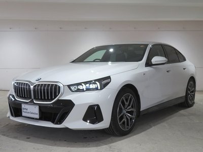 2024 BMW 5 SERIES thumbnail 27