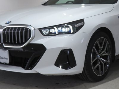 2024 BMW 5 SERIES thumbnail 35