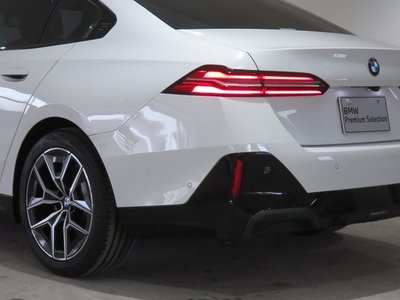 2024 BMW 5 SERIES thumbnail 37