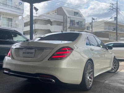 2018 Mercedes-BENZ S-CLASS photo 2