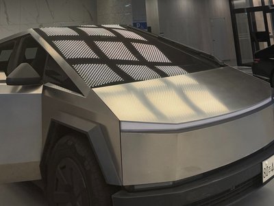 2025 Tesla CYBERTRUCK 缩略图 12