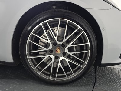 PORSCHE PANAMERA - 8