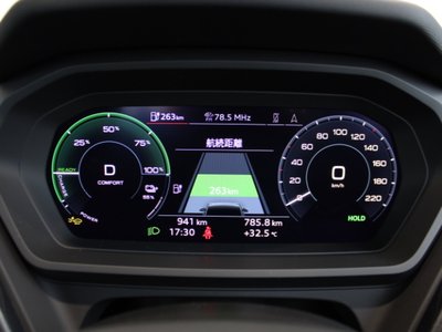 2025 AUDI Q4 SPORTBACK E-TRON — миниатюра 40