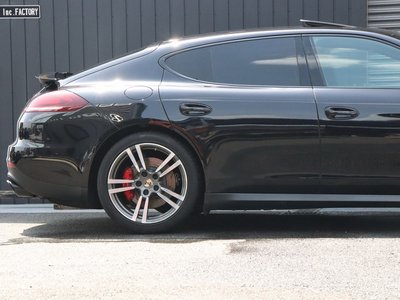 PORSCHE PANAMERA - 9