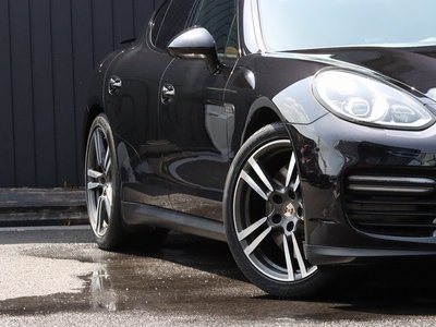 PORSCHE PANAMERA - 7