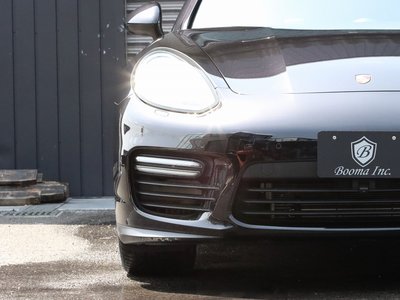 PORSCHE PANAMERA - 4
