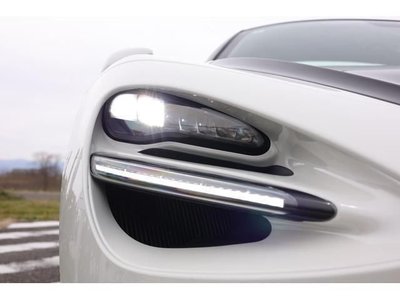 MCLAREN 750S SPIDER - 8