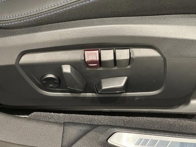 2025 BMW 1 SERIES — миниатюра 24