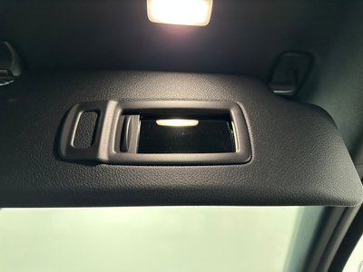 2025 BMW 1 SERIES — миниатюра 25