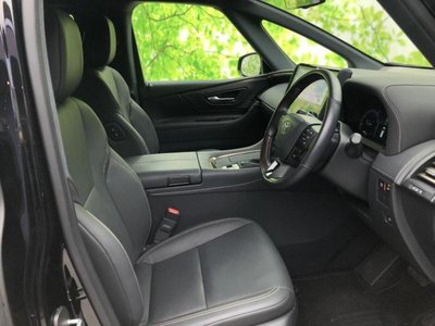 TOYOTA ALPHARD - 4