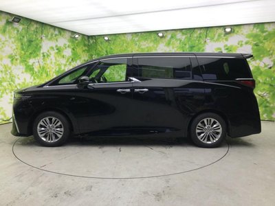 TOYOTA ALPHARD - 2