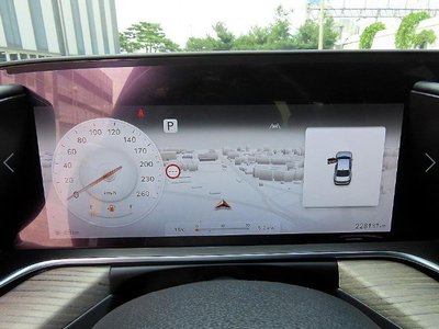 صورة 9 لـ 2022 Genesis G90 (RS4)