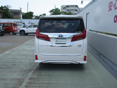 TOYOTA ALPHARD - 5