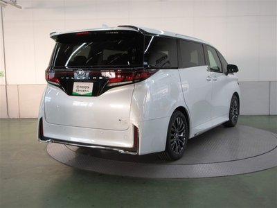 صورة 7 لـ 2025 Toyota VELLFIRE