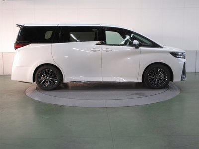 صورة 6 لـ 2025 Toyota VELLFIRE