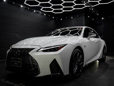 LEXUS IS - 3