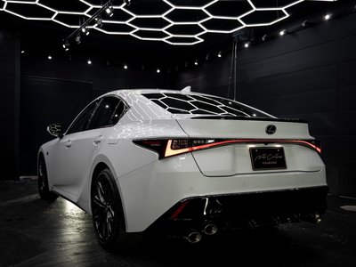 LEXUS IS - 4