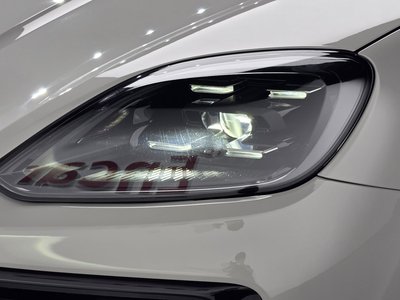 صورة 9 لـ 2023 Porsche CAYENNE