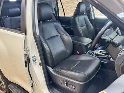 TOYOTA LAND CRUISER PRADO - 5