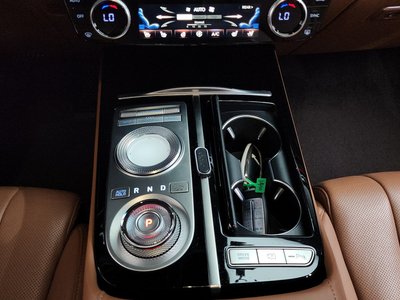 GENESIS G80 (RG3) - 9