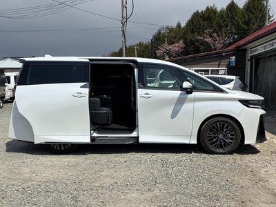 TOYOTA VELLFIRE - 10