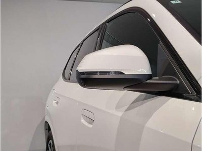 صورة 8 لـ 2025 BMW X1