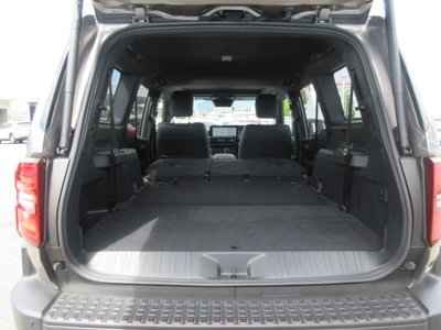 صورة مصغرة 31 لـ 2024 Toyota LAND CRUISER 250
