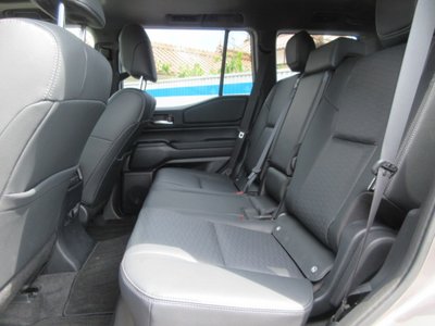 صورة مصغرة 28 لـ 2024 Toyota LAND CRUISER 250