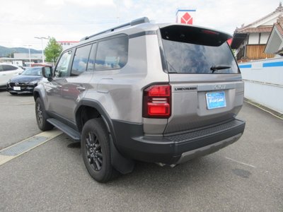 صورة مصغرة 13 لـ 2024 Toyota LAND CRUISER 250