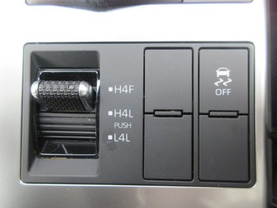 صورة مصغرة 56 لـ 2024 Toyota LAND CRUISER 250
