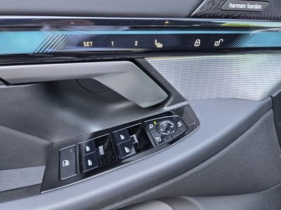 صورة مصغرة 19 لـ 2025 BMW 5 SERIES