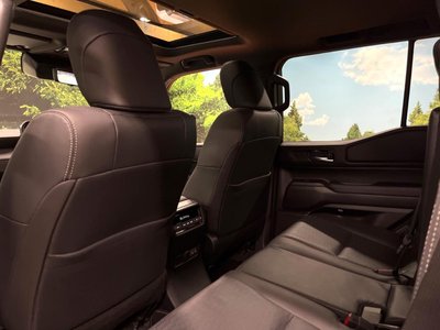 صورة مصغرة 54 لـ 2024 Toyota LAND CRUISER 250