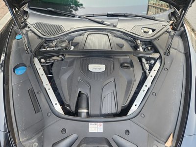 PORSCHE PANAMERA - 10