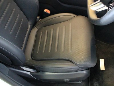 2026 Mercedes-BENZ GLC 缩略图 12