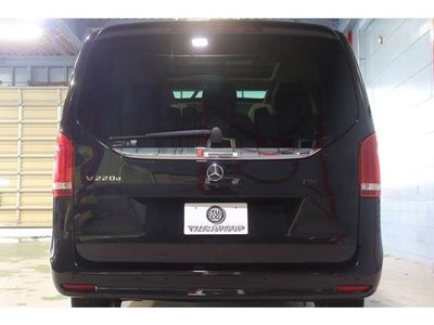 صورة 6 لـ 2021 Mercedes-BENZ V-CLASS