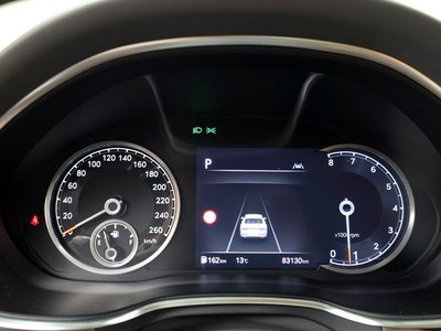 GENESIS G80 (RG3) - 9