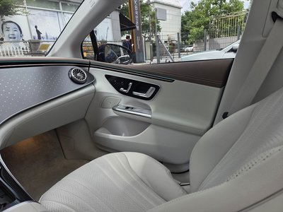 صورة 3 لـ 2024 Mercedes-BENZ EQE